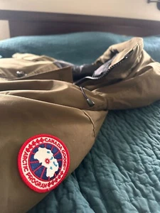 CANADA GOOSE - Men’s Chateau Parka - Large - Army Green - NEW WITH TAGS - Picture 1 of 11