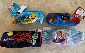 4 BORSELLINI STITCH E BING FROZEN BABY SHARK  ELEMENTARI ASTUCCIO PORTA PENNE - Picture 1 of 2