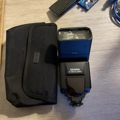 Sigma EF-530 DG Super Flash for Canon DSLRs With Case - Image 1 of 4
