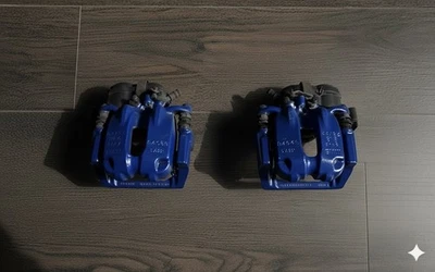 Par de pinzas de freno traseras de reconocimiento para BMW M5 F40 Brembo Foto 1 de 2