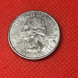 2000-P Virginia State Quarter  Error Obverse  - Picture 1 of 11