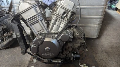 kompletter gut laufender Motor Honda Africa Twin XRV750 RD07a 86tkm - Bild 1 von 4