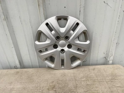 Dodge Caravan 2014-2020 17" cubierta de rueda gris 55548 Foto 1 de 4