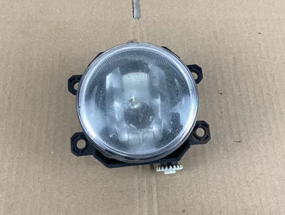 2018 - 2023 Subaru Crosstrek Front Right Fog Light Lamp Assembly A045053 OEM - Image 1 of 4