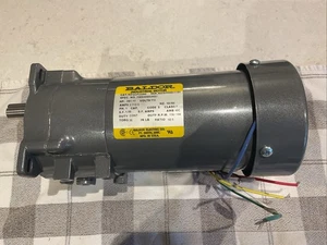 NUEVO MOTORREDUCTOR 1 FASE BALDOR .08 .11 HP / GCP25060 115 VOLTIOS RELACIÓN DE TRANSMISIÓN 10:1 - Imagen 1 de 7
