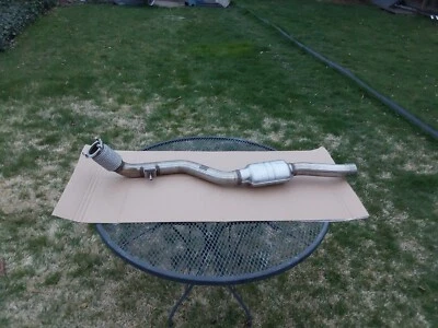 Silenciador de tubo de escape izquierdo Audi A6 Quattro 2019-24 OEM 3,0 L 8W0253211 K  Foto 1 de 4