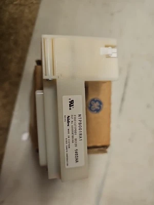 Conjunto de amortiguador de refrigerador GE WR60X10063 Foto 1 de 4