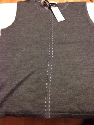 Женский свитер Kasper цвет древесного угля с светло-голубыми швами без рукавов размер S - Изображение 1 из 4