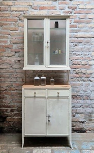 Credenza / Vetrinetta Medica Vintage in Ferro, Top in legno e Vetro | Anni '50 - Foto 1 di 13