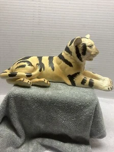 Rare Bengal Tiger Vintage Ceramic Figure Statue Made in Japan By Wales - Picture 1 of 11