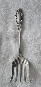 Scroll Edge Fan Top Blackinton Sterling Silver Serving Fork Sardine Salmon - Picture 1 of 2