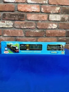 Sistema stradale e ferroviario motorizzato Tomy EMILY Trackmaster Thomas & Friends 2005 RARO - Foto 1 di 14