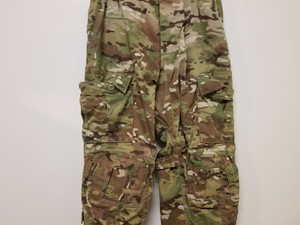 OCP MULTICAM ARMY ISSUE COMBAT PANTS WITH KNEEPAD SLOTS MEDIUM REGULAR EUC