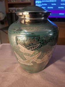 Urn for Human Ashes Adult Memorial urn Funeral Cremation Urn (Keepsake ) - Picture 1 of 7