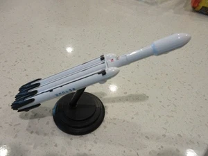 2025 Matchbox SPACEX Falcon Heavy White Rocket Spaceship Sky Buster Diecast Toy - Picture 1 of 5