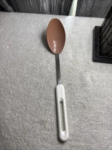 Vintage Bonny USA Nylon Plastic Serving Spoon Salmon White Handle 12" - Picture 1 of 14