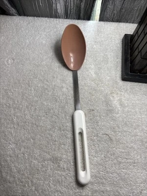 Vintage Bonny USA Nylon Plastic Serving Spoon Salmon White Handle 12" - Image 1 of 4