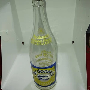 BOTELLA DE SODA DE COLECCIÓN MACDONALD'S 30 OZ ETIQUETA PINTADA NORTE ONTARIO CAÑA DE AZÚCAR - Imagen 1 de 3