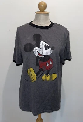 Camisa gris de Mickey Mouse de los parques de Disney de Hanes talla pequeña Foto 1 de 4