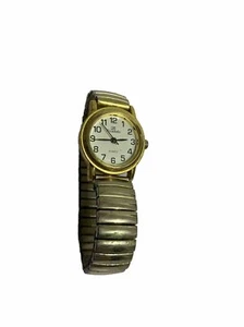 Ricazdo Ladies Quartz Bracelet Wristwatch - Picture 1 of 5