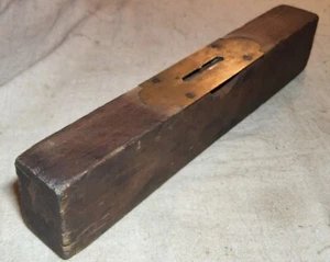 ANTIQUE 10" LONG SARGENT & CO. N.Y. MADE WORKING LEVEL TOOL WITH BRASS TAG TOP - Picture 1 of 13