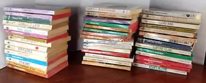 Harlequin Romance Novels 1960s through 1990s Great to Fair Vintage Book Lot 44 - Imagen 1 de 12