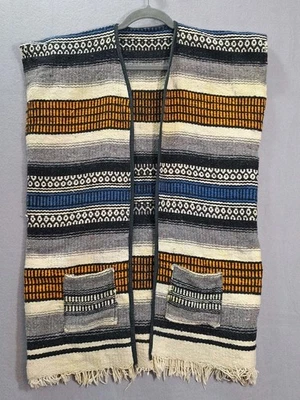 Chaleco Manta Serape Tradicional Mexicano Vintage Bolsillos con Flecos Talla L/XL Unisex Foto 1 de 4