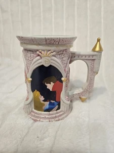 Dornröschen Schloss Keramik Tasse Prinz bezaubernd Disney Parks Henkel Zitat - Bild 1 von 4
