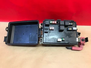 2013 Dodge Challenger Totally Integrated Power Module Fuse Box TIPM P68105528AD - Picture 1 of 5