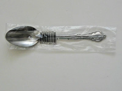 Cuchara de sopa de acero inoxidable MCM Estia Gourmet Line de colección patrón en cascada hecha en Corea Foto 1 de 4