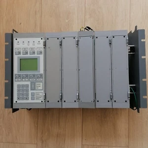 Edwards EST3 3-CPU1, 3-LCD, 3-RS485A, 3-PPS/M 230, 3-ZA20B, 3-AADC1-E, CHAS7 - Bild 1 von 19