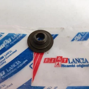 SCODELLINO VALVOLA SUPERIORE FIAT DINO 2400 cc ORIGINALE 4178524 - Imagen 1 de 6