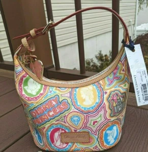 Cubo Hobo Dooney & Bourke Disney Pop Princesa 2011 Nuevo con etiquetas Retirado - Imagen 1 de 10
