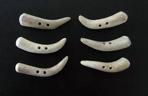 ANTLER BUTTONS,2 1/4" TOGGLES,TINES,SHEARLING COATS,BENT,CURVED,6 PIECES,214-20 - Picture 1 of 4