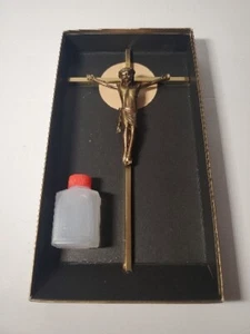 Vintage Religious Cross Wall Hanging Ornate Design/w Holy Water - Picture 1 of 4
