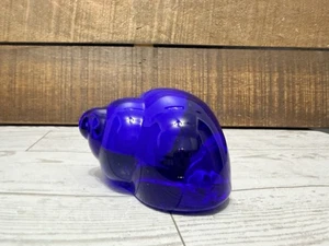 Pisapapeles concha marina azul cobalto espiral de vidrio artístico fondo plano - Imagen 1 de 6