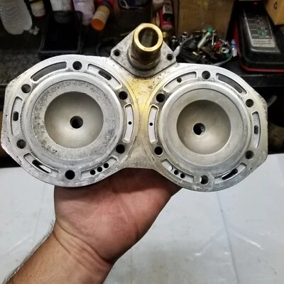 Polaris Edge XCSP RMK Pro X Classis Touring 600 2000-2002 cabezal 3022057 Foto 1 de 4