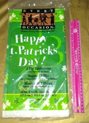 Mantel de papel Irish Fest #02805, 54" x 84", 1/paquete Foto 1 de 2