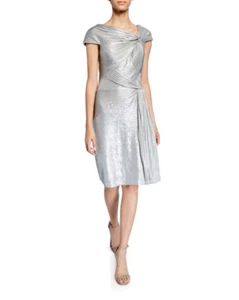 Vestido asimétrico drapeado pintuck con lentejuelas metálicas plateadas TADASHI SHOJI L = 10/12 - Imagen 1 de 8