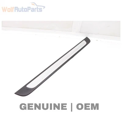 AUDI A3 SPORTBACK E-TRON 2017-2018 - Panel de umbral de puerta delantera / placa de desgaste Foto 1 de 4