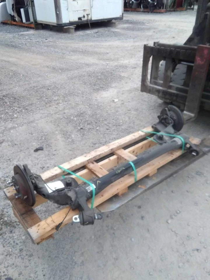 (LOCAL PICKUP ONLY) Loaded Beam Axle FWD Fits 13-22 ENCORE 3012366 Foto 1 de 4