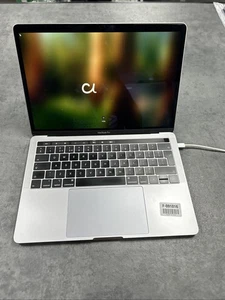 Apple MacBook Pro 13"Inch 2019 A1989 512GB Four Thunderbolt 3 Ports 8GB Grey - Picture 1 of 6