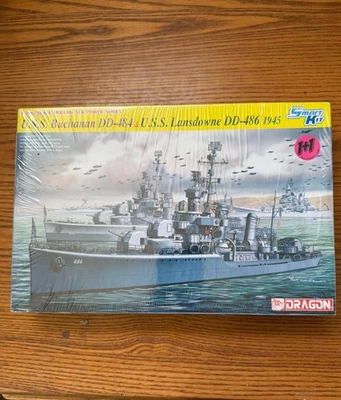 1/700 Dragon DD-484 USS Buchanan, USS Landsdowne DD-486 , 1945 Fit - Image 1 of 4