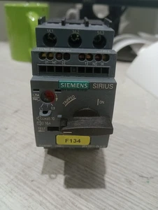 Siemens 3RV2011-0KA10 - Interruttore di sicurezza - Foto 1 di 3