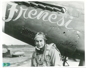 Tom Hayes signiertes 8x10 Foto WWII Ace P-51 Frenesi Pose #3 (d) - Bild 1 von 1