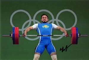 Denis Ulanov - KAZ - Olimpia 2016 - Levantamiento de pesas - BRONCE - Foto firmada  (2) - Imagen 1 de 1