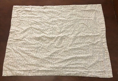 Colección Martha Stewart 1 Estándar Estampado Jirafa Falsa Geométrico Gris Taupe Foto 1 de 4