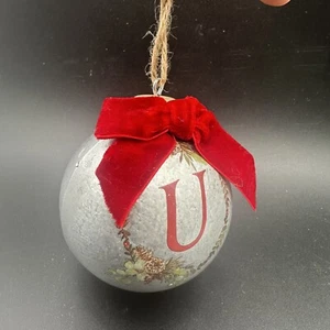 Ashland Letter U 3" Metal Silvertone Ball Christmas Tree Ornament Collectible - Imagen 1 de 10