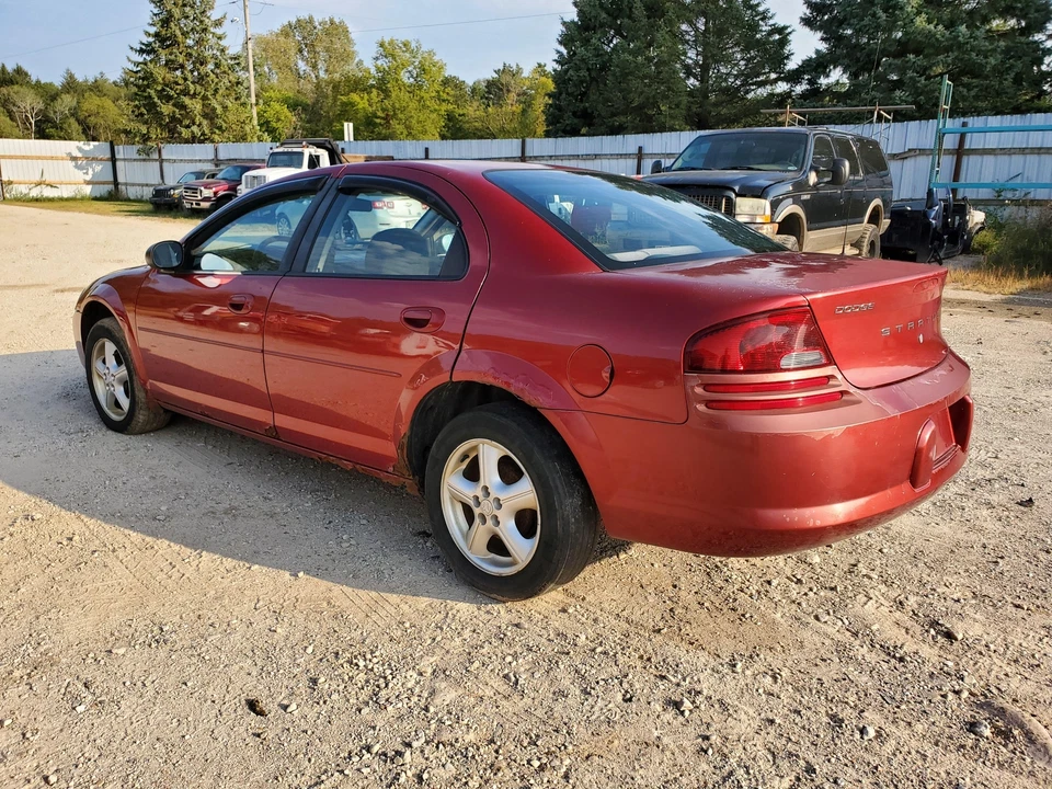 Задний поворотный кулак/шпиндель (Sdn) (#18 в поломке деталей) 2001-2006 Dodge Stratus - Изображение 1 из 4