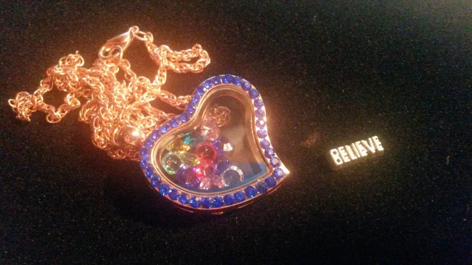  Copper Heart Memory Living Locket Necklace with Believe Charm  OB - Image 1 of 1